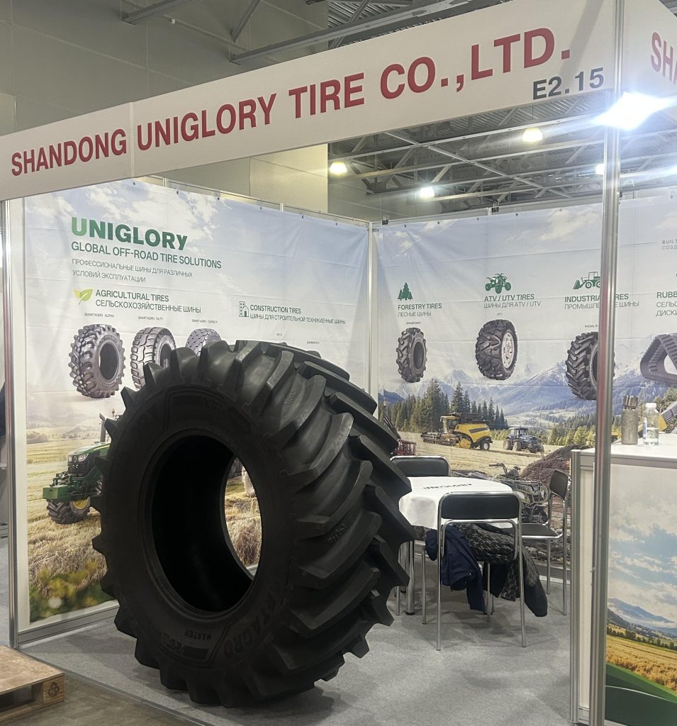 UNIGLORY booth at AGROSALON 2026 in Moscow